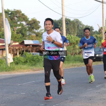 Runner Photo 3487813