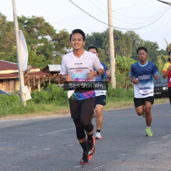 Runner Photo 3487819
