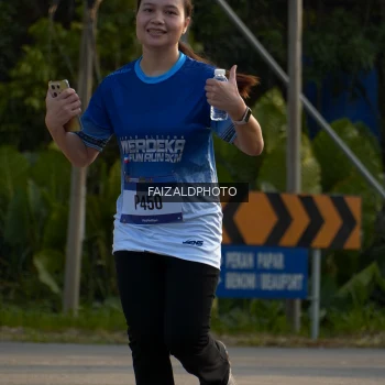 Runner Photo 3487855