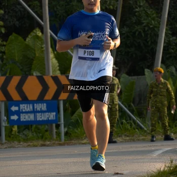 Runner Photo 3487878