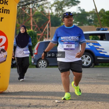 Runner Photo 3487914