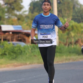 Runner Photo 3487975