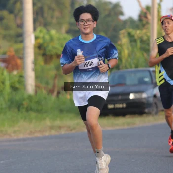 Runner Photo 3487993