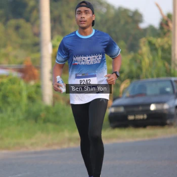 Runner Photo 3487994