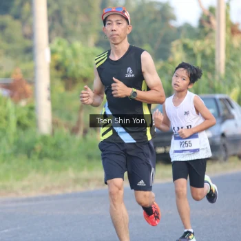 Runner Photo 3488020