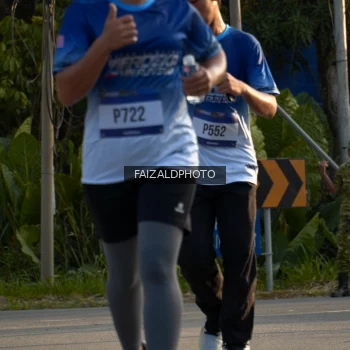 Runner Photo 3488165
