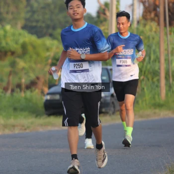 Runner Photo 3488335