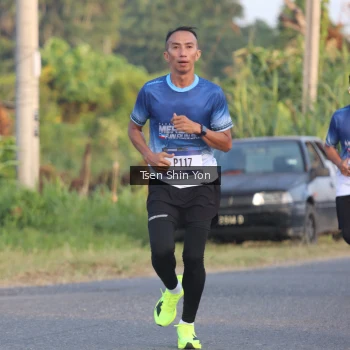 Runner Photo 3488341