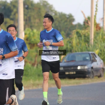 Runner Photo 3488360