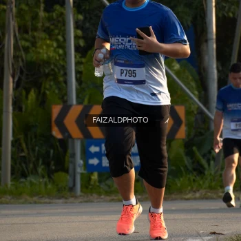 Runner Photo 3488407