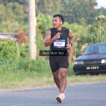 Runner Photo 3488411