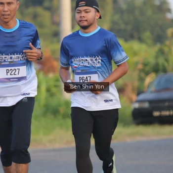 Runner Photo 3488453