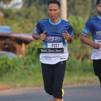 Runner Photo 3488456