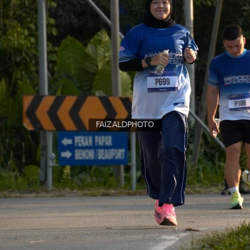 Runner Photo 3488498