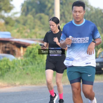 Runner Photo 3488561
