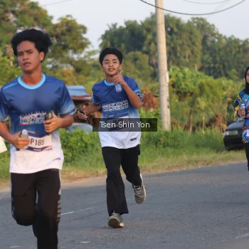 Runner Photo 3488658