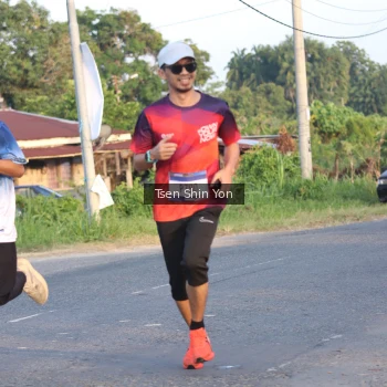 Runner Photo 3488741