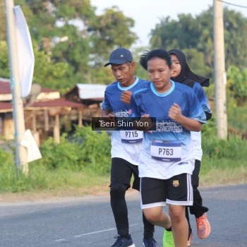 Runner Photo 3488821