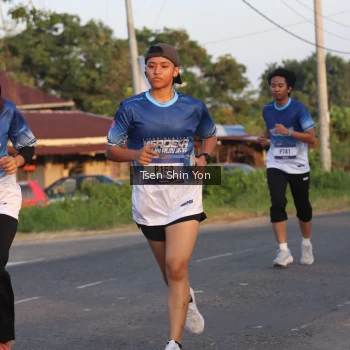 Runner Photo 3488847