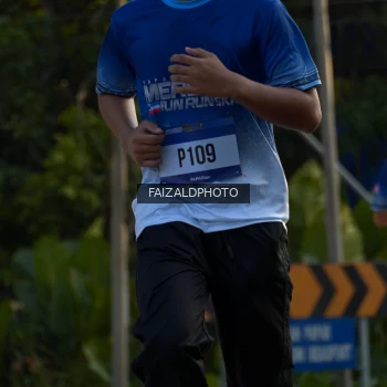Runner Photo 3488900
