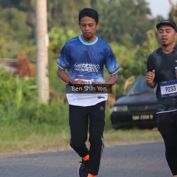 Runner Photo 3488929