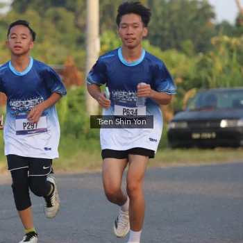 Runner Photo 3488942