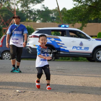 Runner Photo 3488953