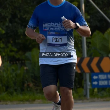 Runner Photo 3488961
