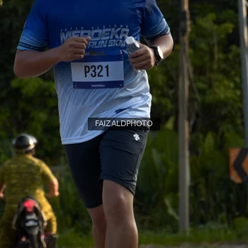 Runner Photo 3488972