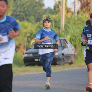 Runner Photo 3488987