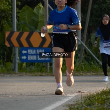 Runner Photo 3488992