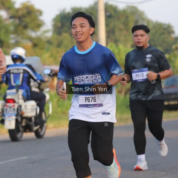 Runner Photo 3489135