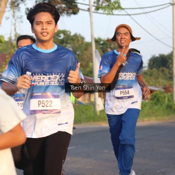 Runner Photo 3489193