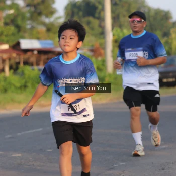 Runner Photo 3489541