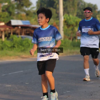 Runner Photo 3489542