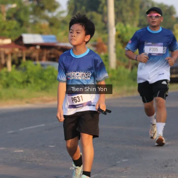 Runner Photo 3489543
