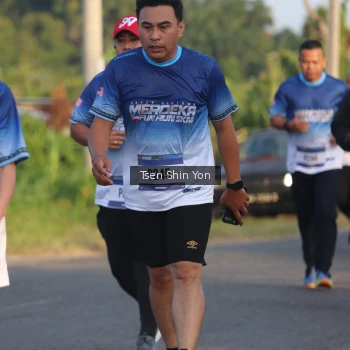 Runner Photo 3489879