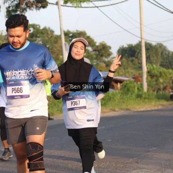 Runner Photo 3489956