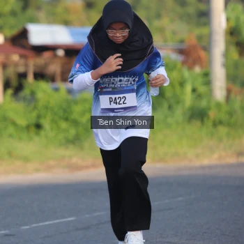 Runner Photo 3490002