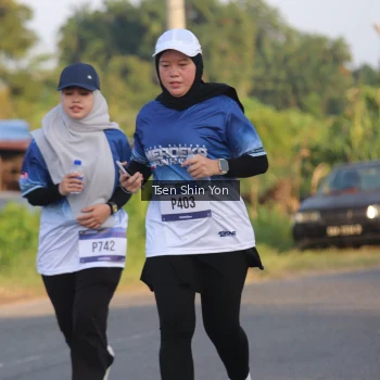 Runner Photo 3490020