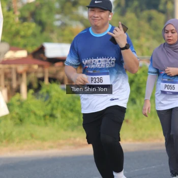 Runner Photo 3490029