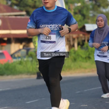 Runner Photo 3490032