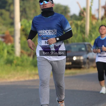 Runner Photo 3490054