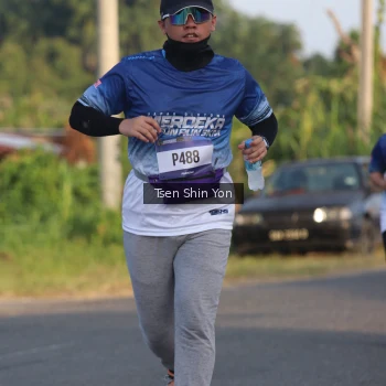 Runner Photo 3490056