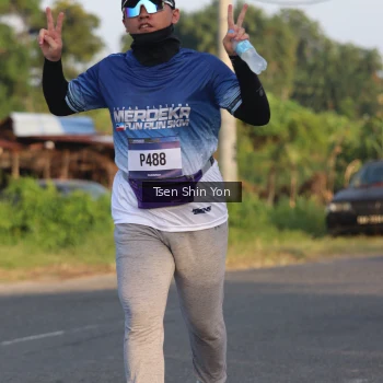 Runner Photo 3490059