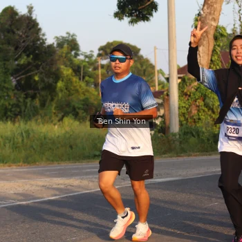 Runner Photo 3490156