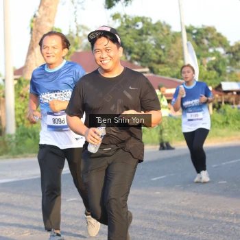 Runner Photo 3490166