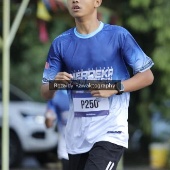 Runner Photo 3490186