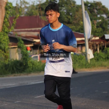 Runner Photo 3490195