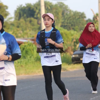 Runner Photo 3490374
